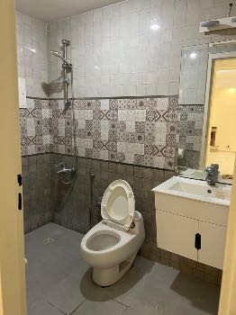 رهن و اجاره آپارتمان سعادت آباد ۹۵ متری ۲ خوابه  ۱۶ ساله - 8032514