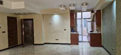 رهن و اجاره دفتر کار مناسب کار پاسداران ۸۱ متری ۱ خوابه - 8032614
