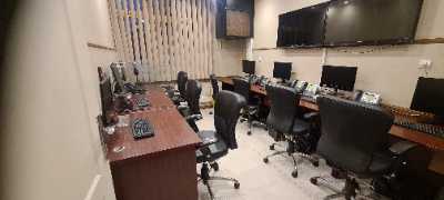 خرید دفتر کار سند اداری گیشا ۱۳۰ متری ۵ خوابه  [قدیمی] - 8042424
