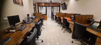 خرید دفتر کار سند اداری گیشا ۱۳۰ متری ۵ خوابه  [قدیمی] - 8042424