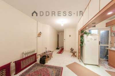 خرید آپارتمان بهشتی ۵۵ متری ۱ خوابه  ۱۹ ساله  - طبقه: سوم - - 7510027