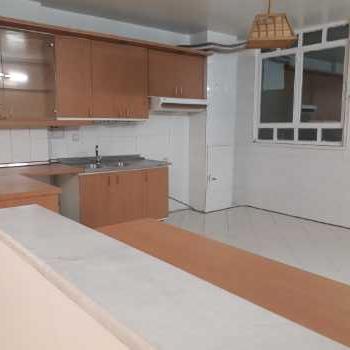 خرید آپارتمان میدان شهدا ۱۰۰ متری ۲ خوابه  ۱۸ ساله - 7494541
