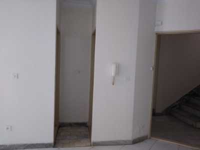 خرید آپارتمان کلیم کاشانی ۵۱ متری ۱ خوابه  ۲۸ ساله - 7652743