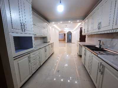 رهن و اجاره آپارتمان شهید عراقی ۱۲۰ متری ۲ خوابه  ۲۲ ساله - 4785149