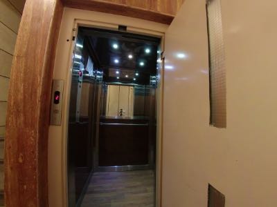 رهن و اجاره آپارتمان گیشا ۷۵ متری ۲ خوابه  ۱۷ ساله - 4509162