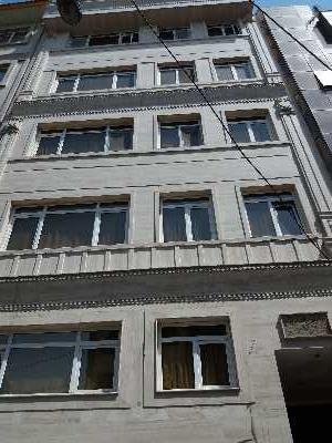 خرید آپارتمان ستارخان ۱۲۲ متری ۳ خوابه  ۶ ساله  - طبقه: پنجم - - 7472767