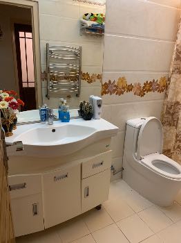 خرید آپارتمان قیطریه ۱۲۵ متری ۳ خوابه  ۶ ساله  - طبقه: اول - - 7886074