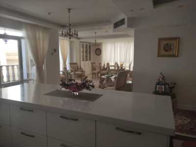رهن و اجاره آپارتمان نیاوران ۱۷۵ متری ۳ خوابه  ۵ ساله - 7964877